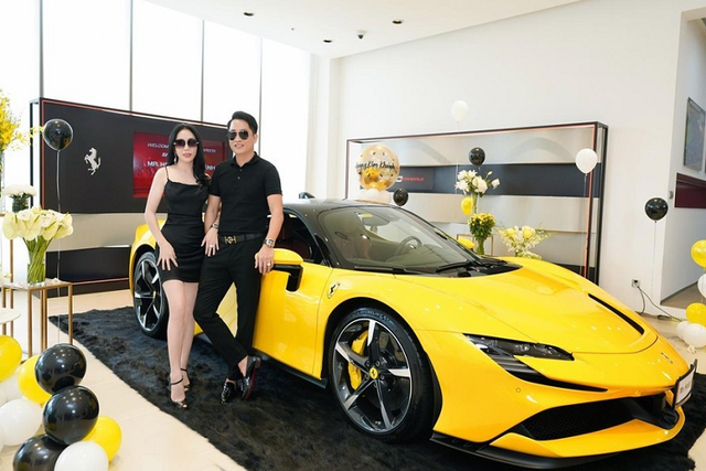 Ferrari SF90 Stradale hơn 40 tỷ của Hoàng Kim Khánh trúng biển... "lộc phát" Ferrari SF90 Stradale hon 40 ty cua Hoang Kim Khanh trung bien...