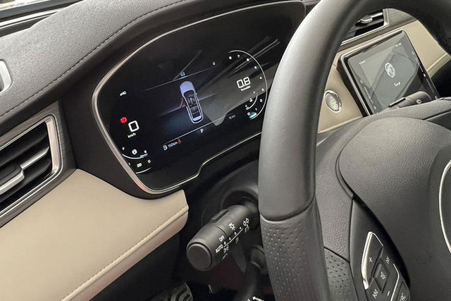 Chi tiết MG RX5 và MG5 số sàn giá mềm - Hình 4 Chi tiet MG RX5 va MG5 so san gia mem-Hinh-4