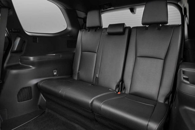 Toyota chính thức ra mắt Grand Highlander 2024 phủ công nghệ hiện đại - Hình 5 Toyota chinh thuc ra mat Grand Highlander 2024 phu cong nghe hien dai-Hinh-5