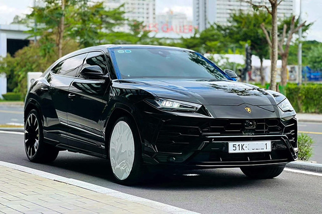 Giá SUV Lamborghini Urus ra sao sau khi đã bị dừng sản xuất? - Hình 5 Gia SUV Lamborghini Urus ra sao sau khi da bi dung san xuat?-Hinh-5
