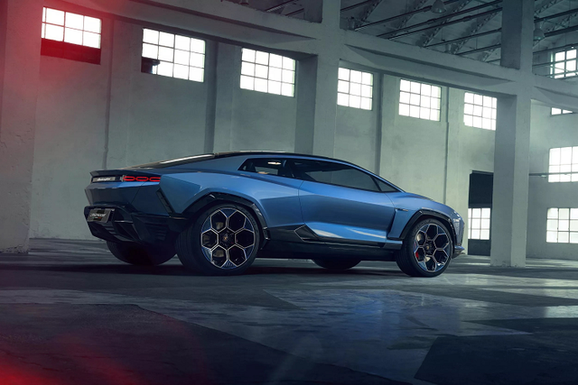 Lộ diện Lamborghini Lanzador - crossover 2+2 GT chạy điện ra mắt 2028 - Hình 3 Lo dien Lamborghini Lanzador - crossover 2+2 GT chay dien ra mat 2028-Hinh-3