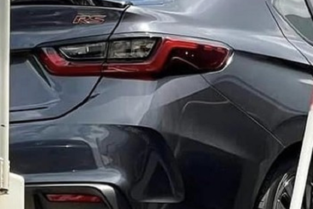 Cận cảnh Honda City RS 2023 tại Thái Lan - Hình 9 Can canh Honda City RS 2023 tai Thai Lan-Hinh-9