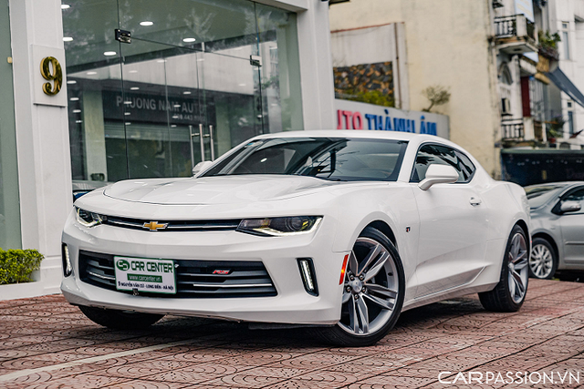 Hằng Túi rao bán Chevrolet Camaro RS giá 2,3 tỷ ở Hà Nội Hang Tui rao ban Chevrolet Camaro RS gia 2,3 ty o Ha Noi