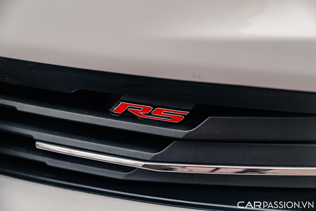 Hằng Túi rao bán Chevrolet Camaro RS giá 2,3 tỷ ở Hà Nội - Hình 5 Hang Tui rao ban Chevrolet Camaro RS gia 2,3 ty o Ha Noi-Hinh-5