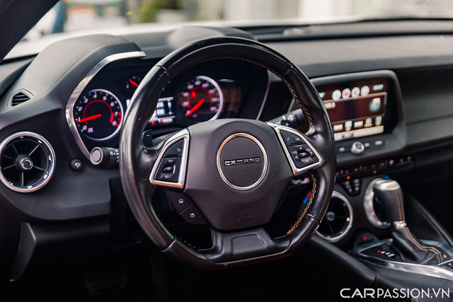 Hằng Túi rao bán Chevrolet Camaro RS giá 2,3 tỷ ở Hà Nội - Hình 11 Hang Tui rao ban Chevrolet Camaro RS gia 2,3 ty o Ha Noi-Hinh-11