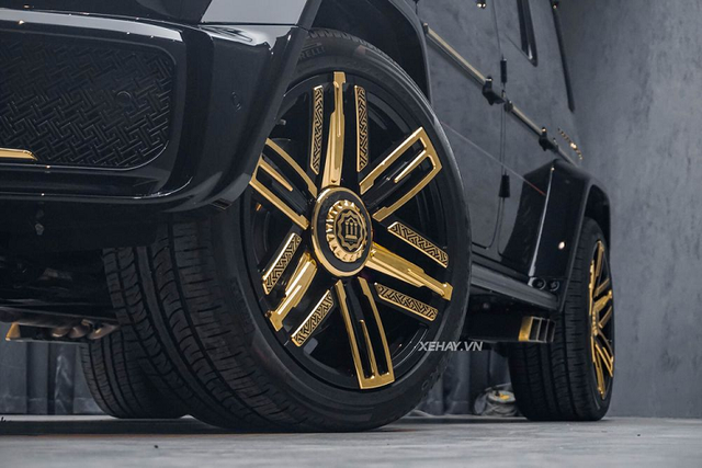 Dân chơi dát 12 lượng vàng 24K lên Mercedes-AMG G63 - Hình 6 Dan choi dat 12 luong vang 24K len Mercedes-AMG G63-Hinh-6
