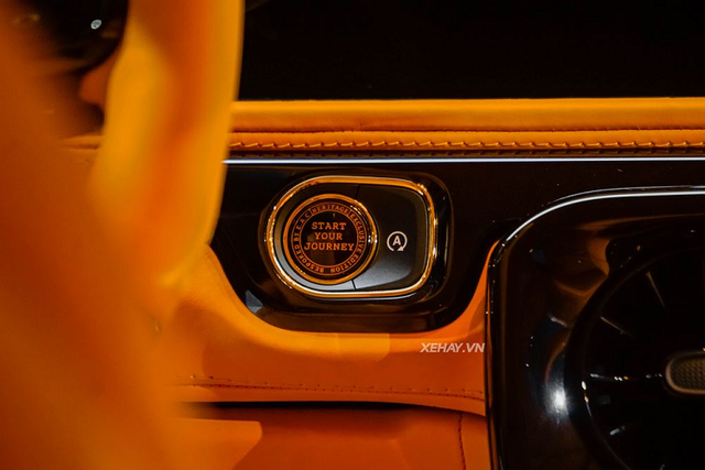 Dân chơi dát 12 lượng vàng 24K lên Mercedes-AMG G63 - Hình 9 Dan choi dat 12 luong vang 24K len Mercedes-AMG G63-Hinh-9