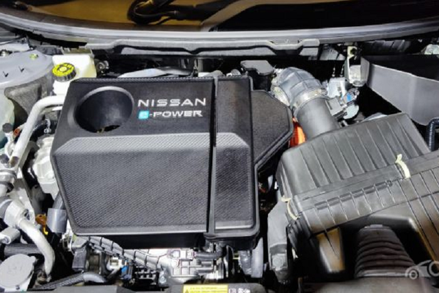 Cận cảnh Nissan X-Trail 2023 'chào hàng' ở Singapore - Hình 2 Can canh Nissan X-Trail 2023 'chao hang' o Singapore-Hinh-2