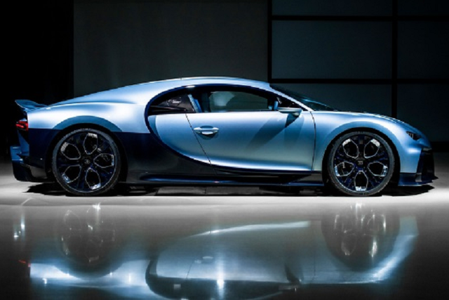 Cận cảnh siêu xe Bugatti Chiron Profilee có giá hơn 300 tỷ đồng - Hình 7 Can canh sieu xe Bugatti Chiron Profilee co gia hon 300 ty dong-Hinh-7