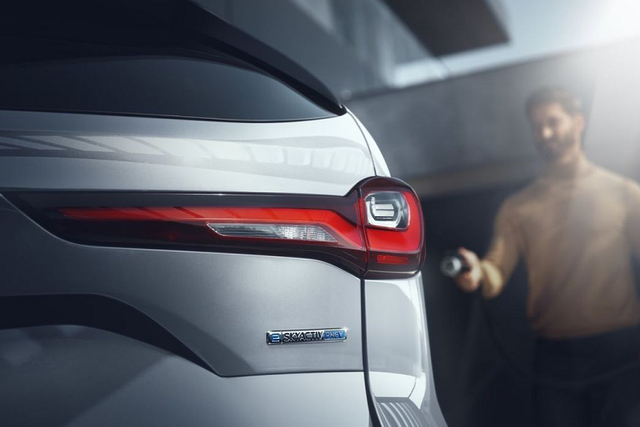 Mazda 'nhá hàng' SUV CX-90 2024 - Hình 4 Mazda 'nha hang' SUV CX-90 2024-Hinh-4