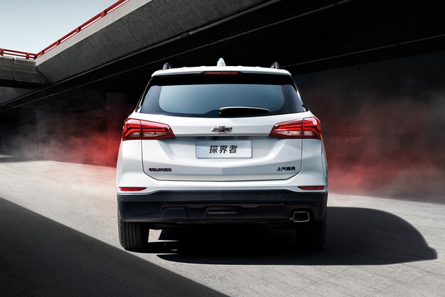 SUV Chevrolet Equinox 2023 ra mắt, từ 627 triệu đồng - Hình 7 SUV Chevrolet Equinox 2023 ra mat, tu 627 trieu dong-Hinh-7