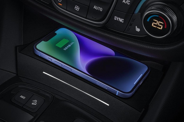 SUV Chevrolet Equinox 2023 ra mắt, từ 627 triệu đồng - Hình 4 SUV Chevrolet Equinox 2023 ra mat, tu 627 trieu dong-Hinh-4