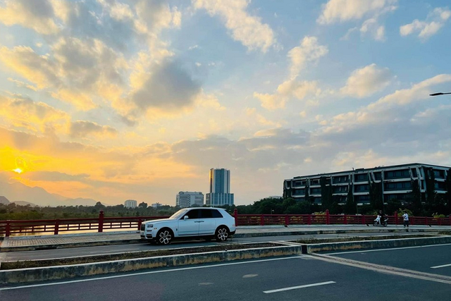 Dàn siêu xe trăm tỷ của ông chủ chuỗi cầm đồ F88 - Hình 4 Dan sieu xe tram ty cua ong chu chuoi cam do F88-Hinh-4