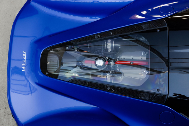 Siêu xe hàng hiếm Ferrari LaFerrari độc nhất thế giới lên sàn đấu giá - Hình 10 Sieu xe hang hiem Ferrari LaFerrari doc nhat the gioi len san dau gia-Hinh-10