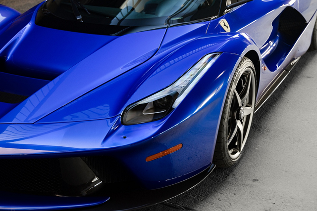 Siêu xe hàng hiếm Ferrari LaFerrari độc nhất thế giới lên sàn đấu giá - Hình 5 Sieu xe hang hiem Ferrari LaFerrari doc nhat the gioi len san dau gia-Hinh-5