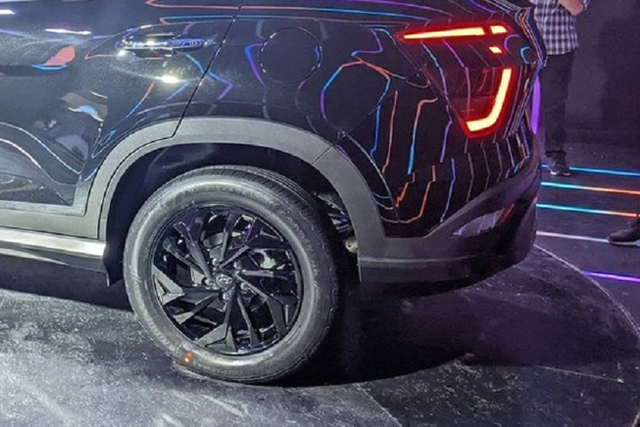 Chi tiết Hyundai Creta Dynamic Black Edition 2023 từ 553 triệu - Hình 8 Chi tiet Hyundai Creta Dynamic Black Edition 2023 tu 553 trieu-Hinh-8