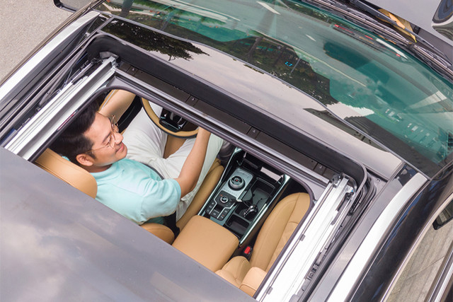 Kia Sorento 2023 có nội thất như xe sang - Hình 9 Kia Sorento 2023 co noi that nhu xe sang-Hinh-9