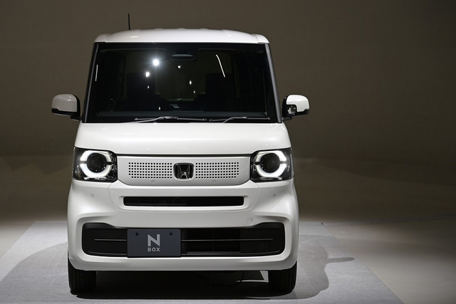 Xe hộp diêm Honda N-Box 2024 giá rẻ chưa mở bán đã cháy hàng - Hình 3 Xe hop diem Honda N-Box 2024 gia re chua mo ban da chay hang-Hinh-3