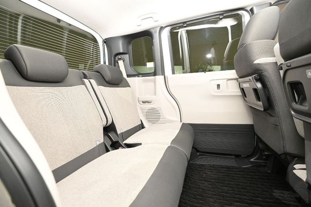 Xe hộp diêm Honda N-Box 2024 giá rẻ chưa mở bán đã cháy hàng - Hình 10 Xe hop diem Honda N-Box 2024 gia re chua mo ban da chay hang-Hinh-10