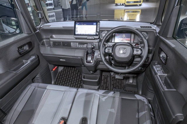 Xe hộp diêm Honda N-Box 2024 giá rẻ chưa mở bán đã cháy hàng - Hình 5 Xe hop diem Honda N-Box 2024 gia re chua mo ban da chay hang-Hinh-5