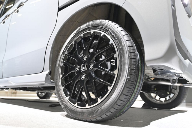 Xe hộp diêm Honda N-Box 2024 giá rẻ chưa mở bán đã cháy hàng - Hình 12 Xe hop diem Honda N-Box 2024 gia re chua mo ban da chay hang-Hinh-12