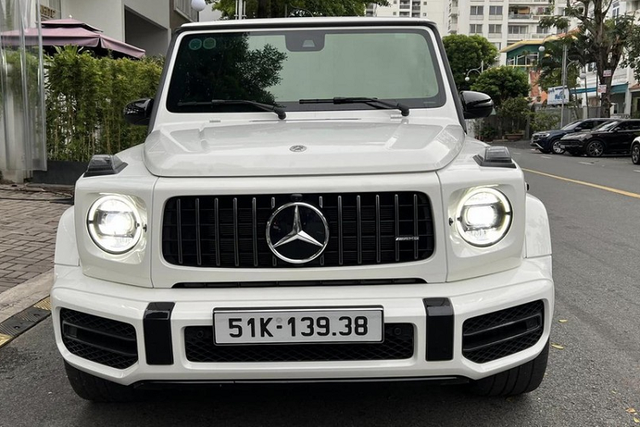 Ai mua chiếc Mercedes-AMG G63 hơn 12 tỷ đồng của Hiền Hồ? - Hình 10 Ai mua chiec Mercedes-AMG G63 hon 12 ty dong cua Hien Ho?-Hinh-10