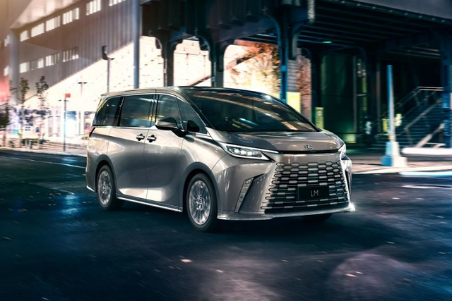 Cận cảnh Lexus LM 2023 sắp về Việt Nam - Hình 3 Can canh Lexus LM 2023 sap ve Viet Nam-Hinh-3