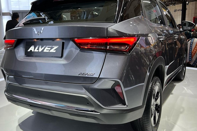Wuling Alvez 2023 từ 330 triệu đồng, sẵn sàng đấu Honda HR-V - Hình 7 Wuling Alvez 2023 tu 330 trieu dong, san sang dau Honda HR-V-Hinh-7