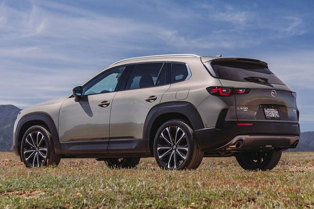 Mazda CX-50 2024 ra mat tang gia manh, ban tieu chuan tu 745 trieu dong-Hinh-2