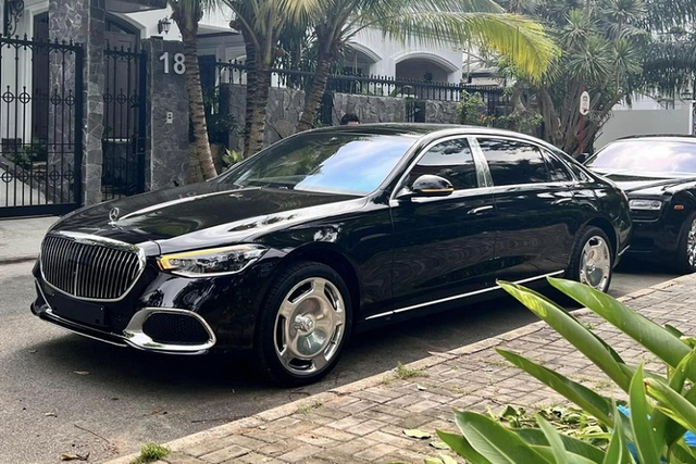 Cường Đô la chi hơn 8 tỷ tậu Mercedes-Maybach S-Class? - Hình 2 Cuong Do la chi hon 8 ty tau Mercedes-Maybach S-Class?-Hinh-2