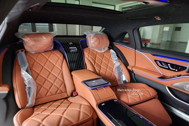 Cường Đô la chi hơn 8 tỷ tậu Mercedes-Maybach S-Class? - Hình 4 Cuong Do la chi hon 8 ty tau Mercedes-Maybach S-Class?-Hinh-4