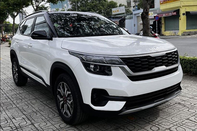 Kia Seltos tại Việt Nam chỉ còn 599 triệu, quyết đấu Hyundai Creta - Hình 3 Kia Seltos tai Viet Nam chi con 599 trieu, quyet dau Hyundai Creta-Hinh-3