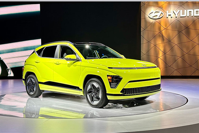 Hyundai Kona 2024 từ 582 triệu đồng, bản EV chạy 418km/lần sạc Hyundai Kona 2024 tu 582 trieu dong, ban EV chay 418km/lan sac