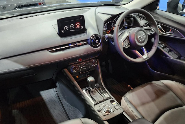 Mazda CX-3 2024 chỉ từ 521 triệu đồng tại Thái Lan, sắp về Việt Nam - Hình 5 Mazda CX-3 2024 chi tu 521 trieu dong tai Thai Lan, sap ve Viet Nam-Hinh-5