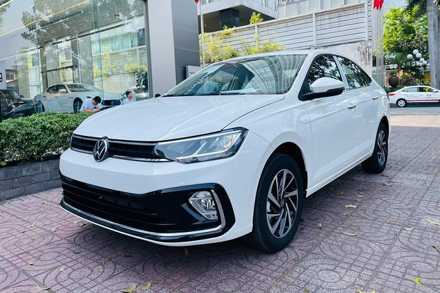 Volkswagen Virtus 2023 tại Việt Nam - 'sedan bình dân' đang được giảm giá Volkswagen Virtus 2023 tai Viet Nam - 'sedan binh dan' dang duoc giam gia