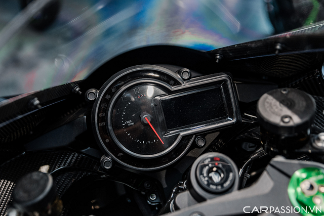 Xem chiếc mô tô có giá ngang ô tô BMW 3-Series mới - Hình 10 Xem chiec mo to co gia ngang o to BMW 3-Series moi-Hinh-10