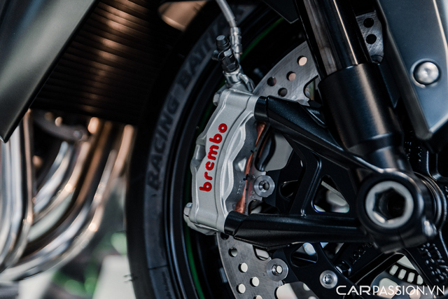 Xem chiếc mô tô có giá ngang ô tô BMW 3-Series mới - Hình 9 Xem chiec mo to co gia ngang o to BMW 3-Series moi-Hinh-9