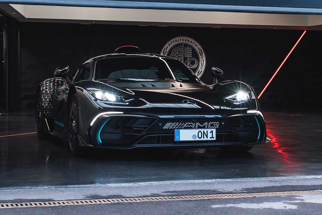 Cận cảnh Mercedes-AMG ONE hơn 66 tỷ Can canh Mercedes-AMG ONE hon 66 ty