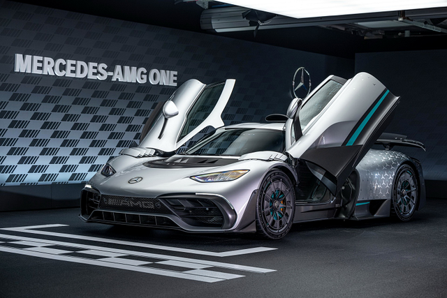 Cận cảnh Mercedes-AMG ONE hơn 66 tỷ - Hình 7 Can canh Mercedes-AMG ONE hon 66 ty-Hinh-7