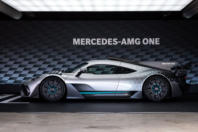 Cận cảnh Mercedes-AMG ONE hơn 66 tỷ - Hình 10 Can canh Mercedes-AMG ONE hon 66 ty-Hinh-10