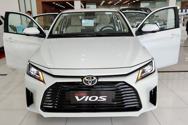 Toyota Vios Hybrid 2024 sắp ra mắt Đông Nam Á, có về Việt Nam? - Hình 2 Toyota Vios Hybrid 2024 sap ra mat Dong Nam A, co ve Viet Nam?-Hinh-2