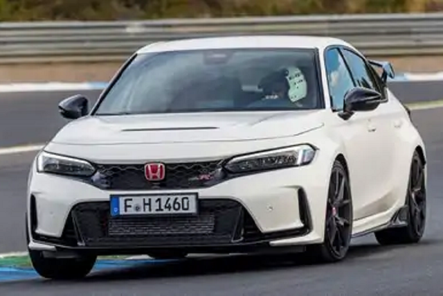 Honda Civic Type R 2023 đang “cháy hàng”, hãng phải tạm ngừng nhận cọc - Hình 13 Honda Civic Type R 2023 dang “chay hang”, hang phai tam ngung nhan coc-Hinh-13