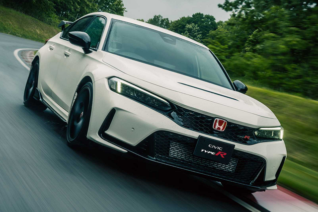 Honda Civic Type R 2023 đang “cháy hàng”, hãng phải tạm ngừng nhận cọc - Hình 9 Honda Civic Type R 2023 dang “chay hang”, hang phai tam ngung nhan coc-Hinh-9