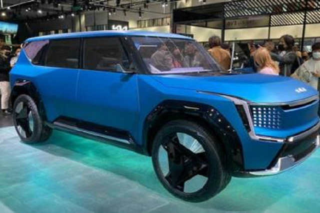 Kia EV9 2024 cỡ lớn giá bán cao nhất 73.000 USD - Hình 11 Kia EV9 2024 co lon gia ban cao nhat 73.000 USD-Hinh-11