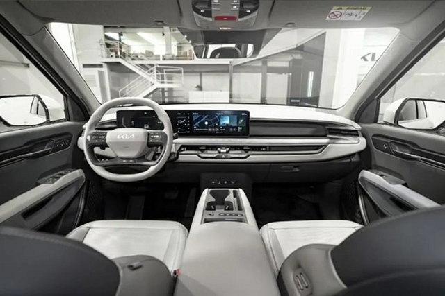 Kia EV9 2024 cỡ lớn giá bán cao nhất 73.000 USD - Hình 4 Kia EV9 2024 co lon gia ban cao nhat 73.000 USD-Hinh-4