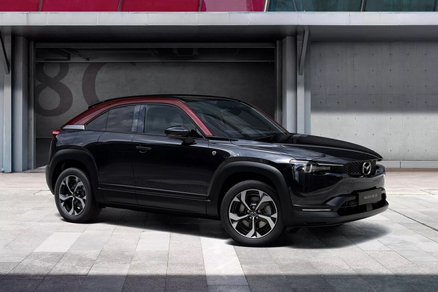 Mazda MX-30 e-Skyactiv R-EV 2023 ra mắt giá từ 917 triệu đồng - Hình 9 Mazda MX-30 e-Skyactiv R-EV 2023 ra mat gia tu 917 trieu dong-Hinh-9