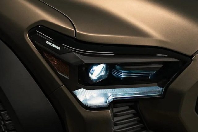 Toyota Tacoma 2024 rục rịch trình làng, “bản xem trước” của Hilux mới - Hình 4 Toyota Tacoma 2024 ruc rich trinh lang, “ban xem truoc” cua Hilux moi-Hinh-4