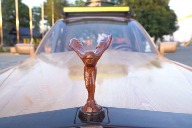 Thú vị Rolls-Royce Phantom độc lạ tại Việt Nam - Hình 7 Thu vi Rolls-Royce Phantom doc la tai Viet Nam-Hinh-7