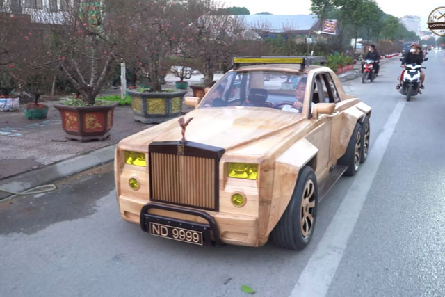Thú vị Rolls-Royce Phantom độc lạ tại Việt Nam - Hình 3 Thu vi Rolls-Royce Phantom doc la tai Viet Nam-Hinh-3