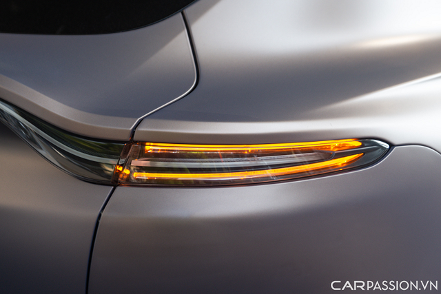 Sieu xe Aston Martin DBX hon 16 ty duoc do dan chan DBX 707-Hinh-16